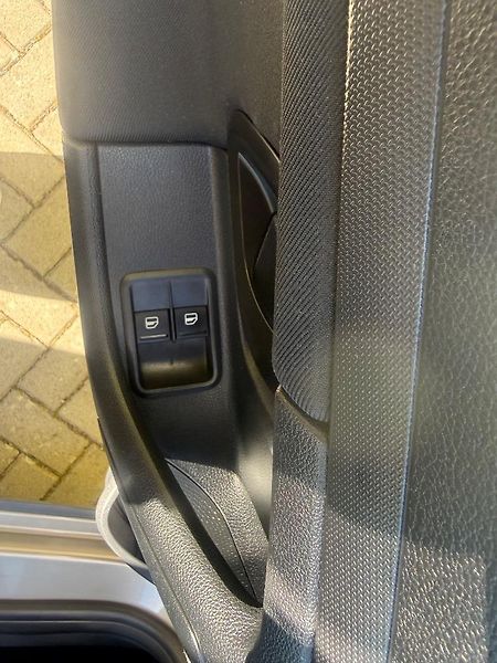 Škoda Roomster (2011) SCOUT 1,2 TSi SERVISKA - fotka 25 z 33