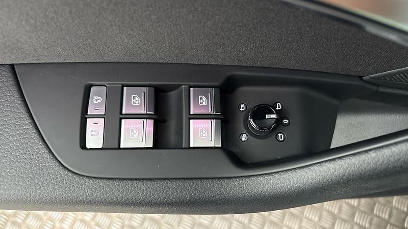 Audi A7 2.0 45TFSI S Tronic Quattro Sp - fotka 24 z 29
