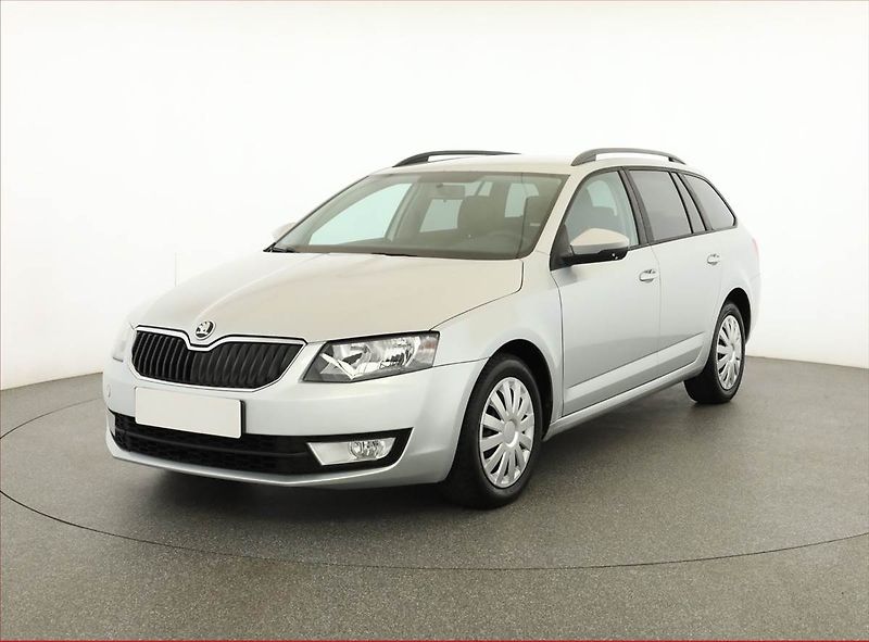Škoda Octavia (2016) 1.6 TDI, Tempomat - fotka 2 z 12