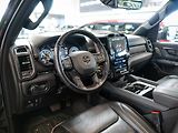 Dodge RAM (2022) 5.7 Limited Night Edition 22 - náhled 12