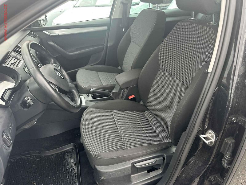 Škoda Octavia (2015) 1.2 TSi, Ambition, park. - fotka 9 z 16