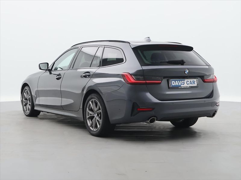 BMW Řada 3 2,0 320d 140kW xDrive 1.Maj. - fotka 5 z 36