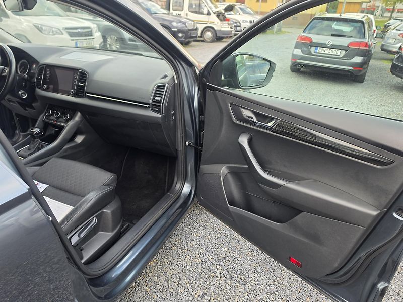 Škoda Karoq 1.5 TSI Navi Kamera TZ  - fotka 19 z 27