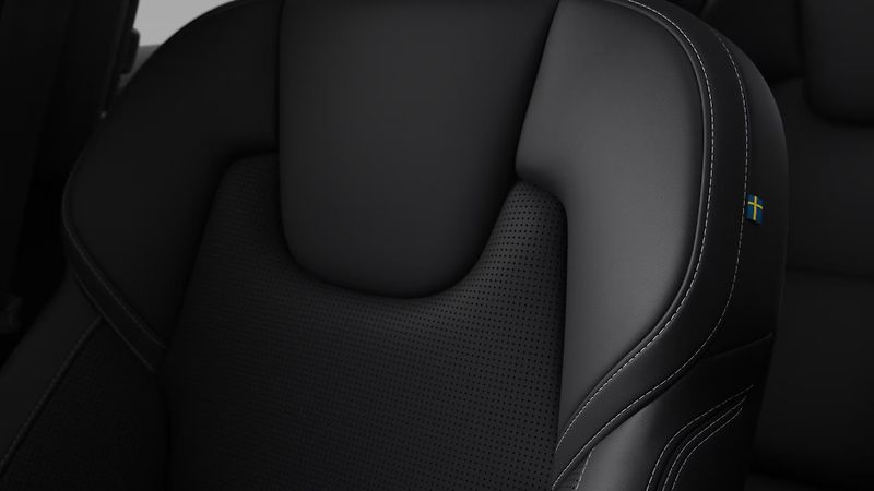 Volvo XC60 (2026) B5 AWD AUT BLACK EDITION ULTRA - fotka 8 z 11