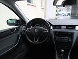Škoda Rapid (2015) Spaceback 1.4 TSI, Automat - náhled 7