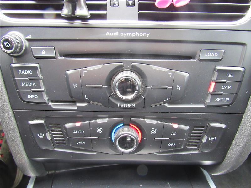 Audi A5 3,0 TDi 176kW Manuál Quattro - fotka 17 z 30