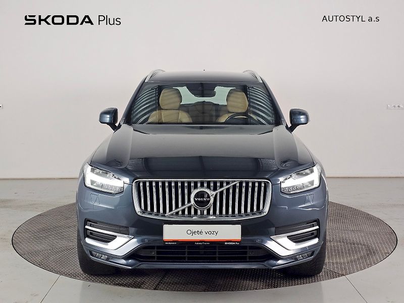 Volvo XC90 (2022) B5 AWD INSCRIPTION - fotka 4 z 34