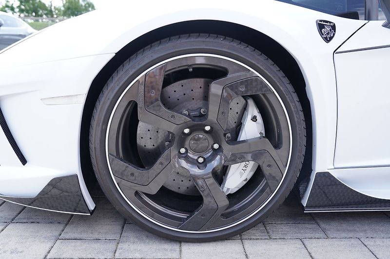 Lamborghini Aventador (2014) Carbonado GT 1600 PS, - fotka 21 z 35