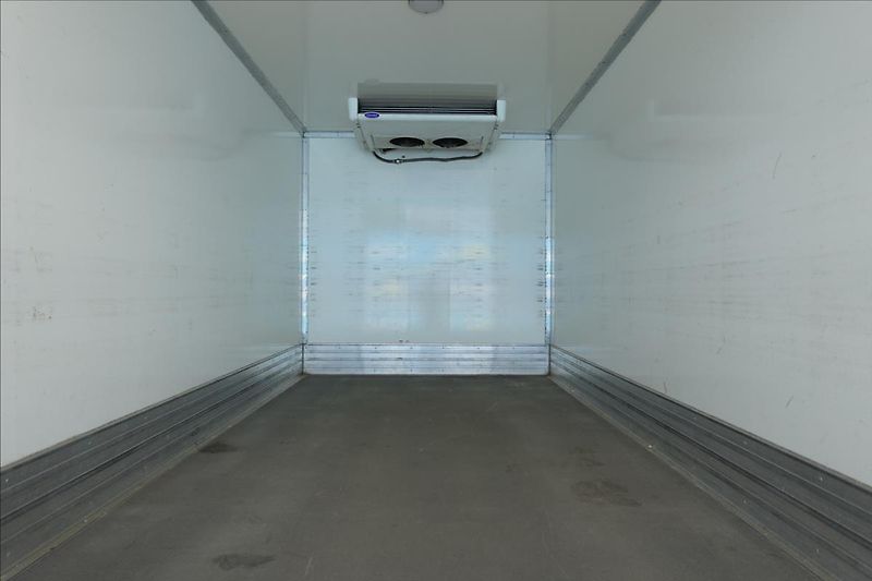 Renault Master 2,3 DCI  SKŘÍŇ CHLAĎÁK KLIMA - fotka 11 z 26
