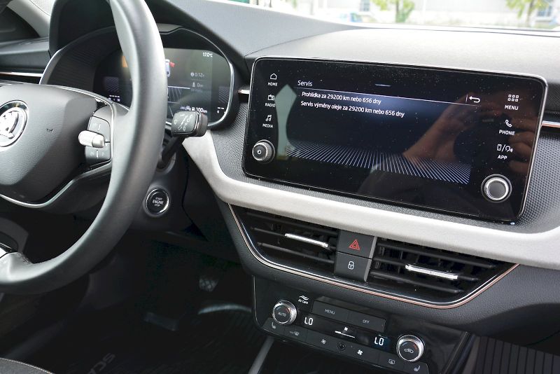 Škoda Scala (2024) 1.0 TSI 85 KW TOP Selection - fotka 20 z 25