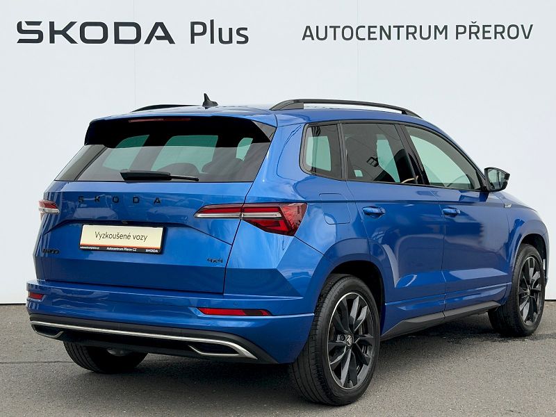Škoda Karoq (2024) 2.0 TSI 140kW DSG 4x4 SportLin - fotka 2 z 35