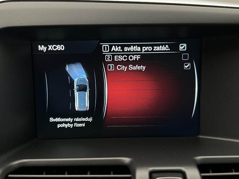 Volvo XC60 D5 AWD POLESTAR SUMMUM AUT  - fotka 30 z 38