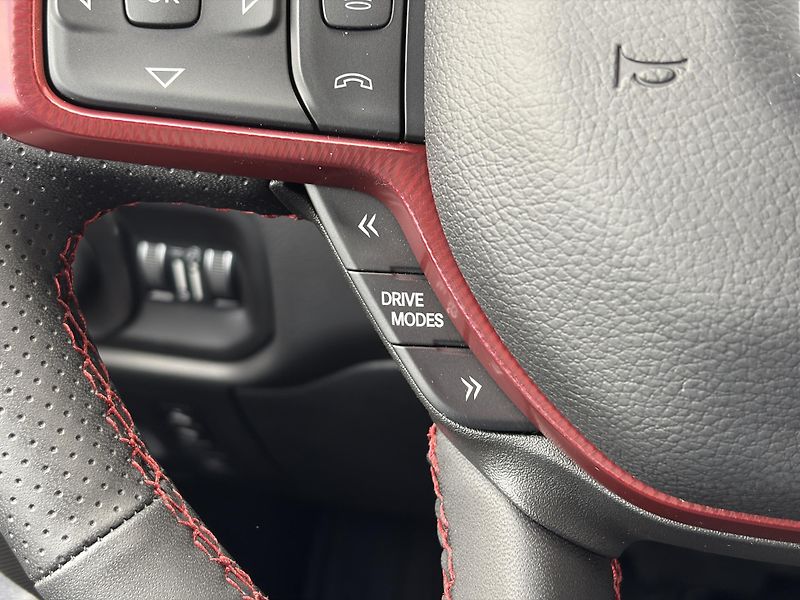 Dodge RAM (2026) 1500 REBEL V8 HEMI 2026 - fotka 25 z 47