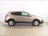 Nissan Qashqai (2007) 1.6, nová STK, zamluveno - náhled 6
