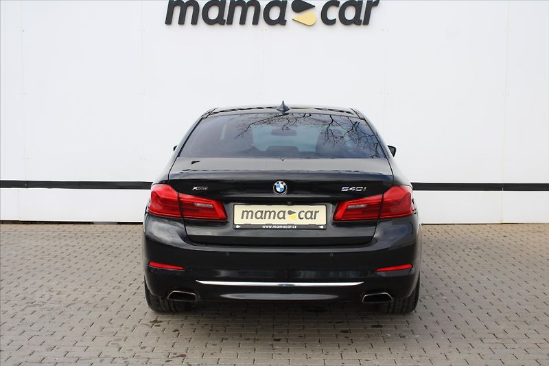 BMW Řada 5 540i xDrive 250kW LUXURY ČR - fotka 6 z 35