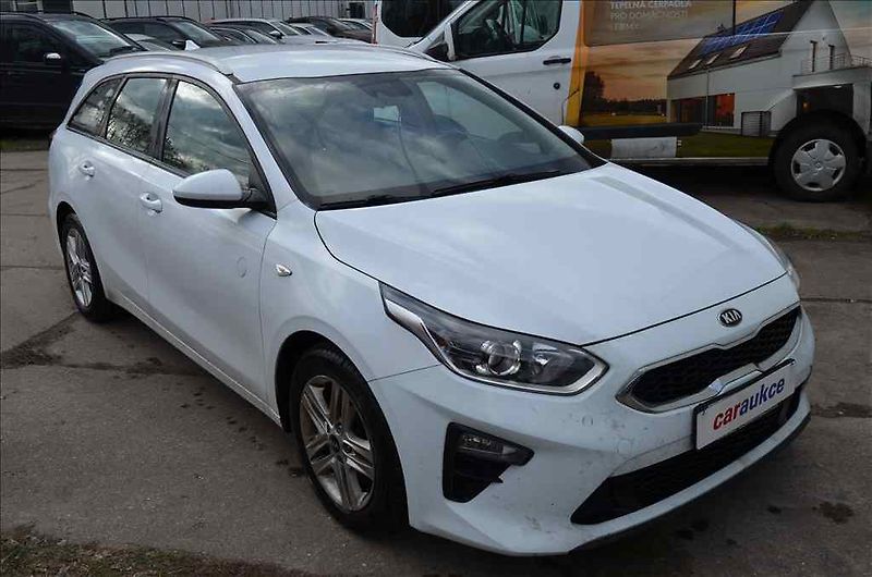 Kia Ceed (2021) KOMBI 1,5 - fotka 3 z 19