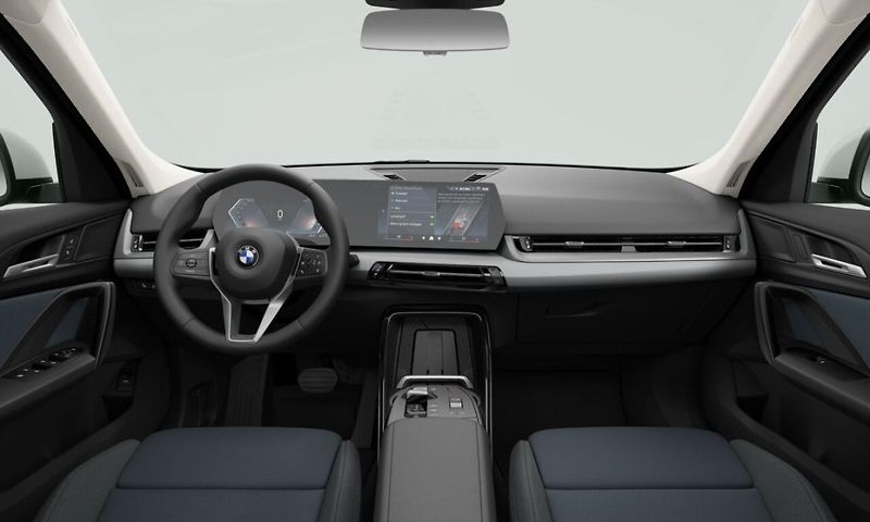 BMW X1 sDrive18i - fotka 4 z 4