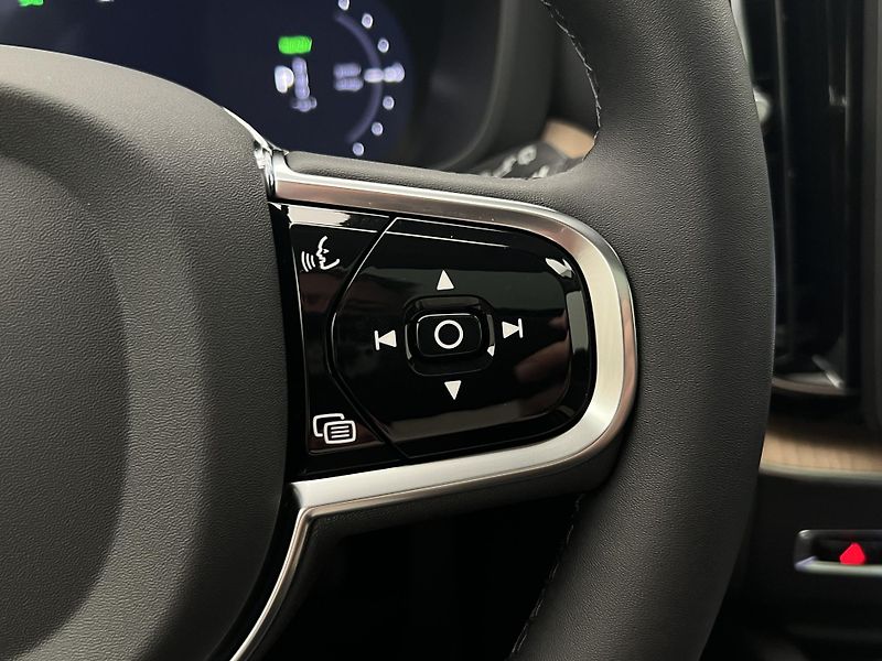 Volvo XC60 (2026) T6 AWD PLUS BRIGHT AUT - fotka 22 z 47