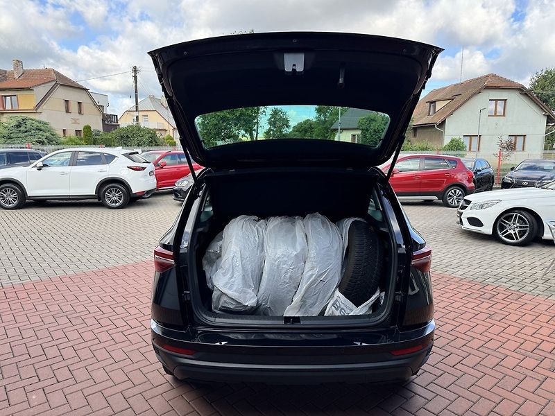 Škoda Karoq (2022) 2.0TDi LED Kamera Smartlink - fotka 22 z 48