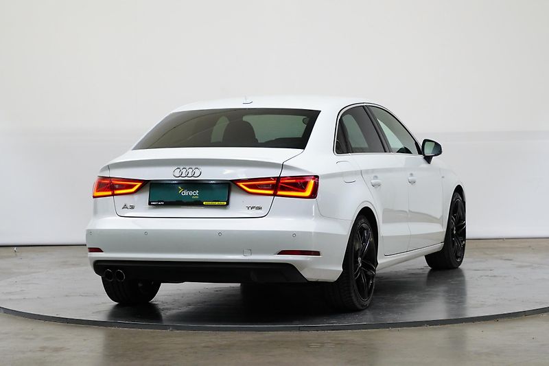 Audi A3 - fotka 2 z 22