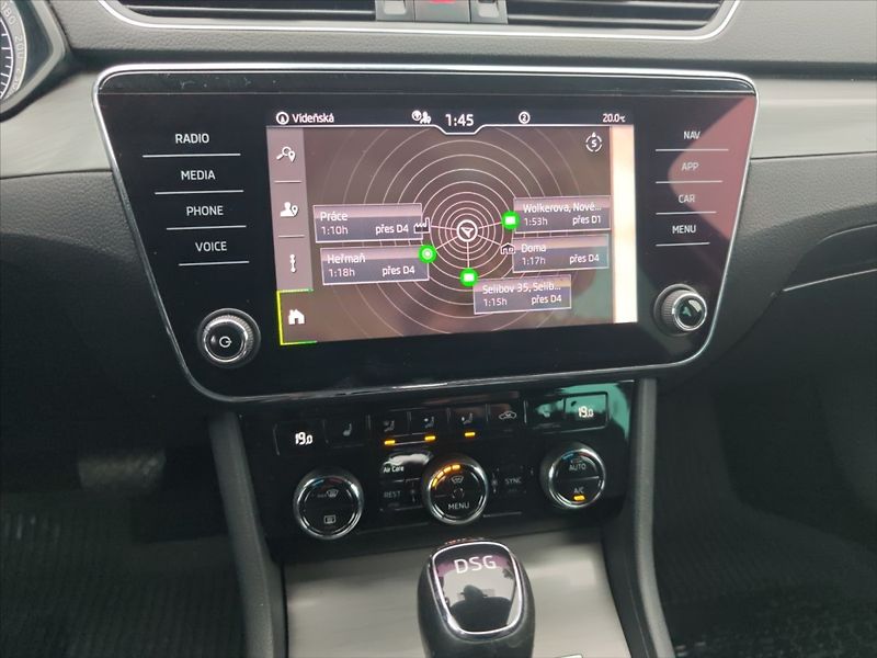 Škoda Superb 2,0 TDI 147 Style DSG - fotka 10 z 11