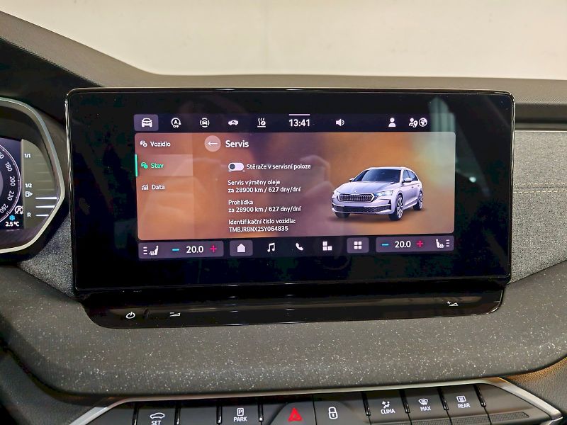 Škoda Octavia (2024) 1.5 TSI 110 kW Top Selection - fotka 15 z 31