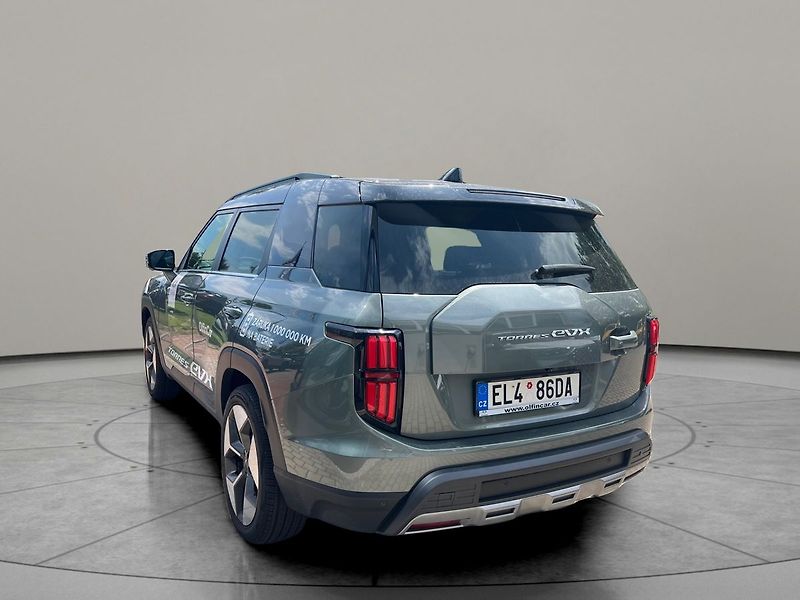 SsangYong Musso Grand PREMIUM + BLACK, 67751 - fotka 29 z 31