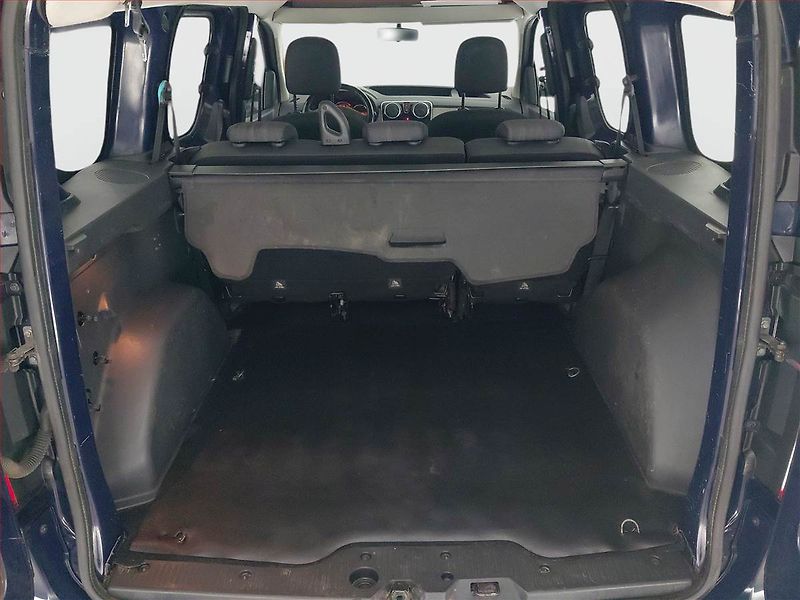 Dacia Dokker (2014) 1.6 i, LPG, ČR,1.maj - fotka 14 z 14