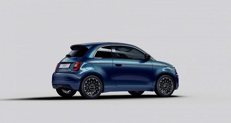 Fiat 500 (2026) La Prima Hybrid 1.0 BSG - fotka 2 z 5