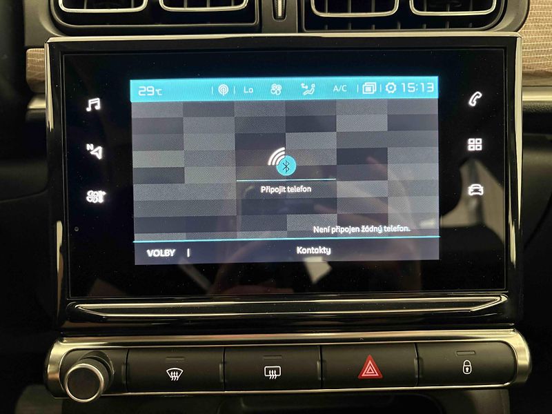 Citroën C3 (2022) Shine 1.2 PureTech 110K EAT6 - fotka 26 z 37