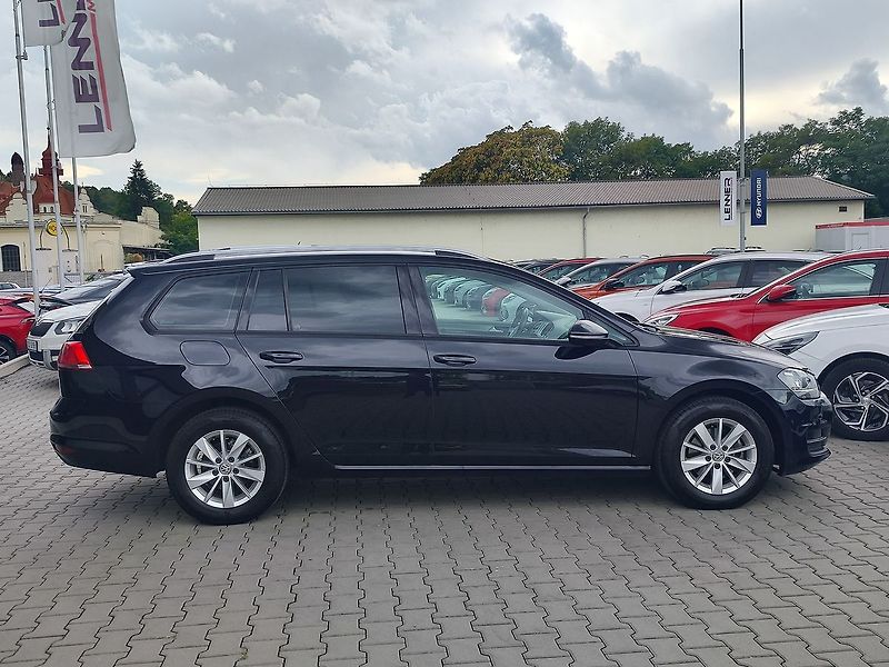 Volkswagen Golf 1.2 TSI/81kW Comfortline - fotka 4 z 40