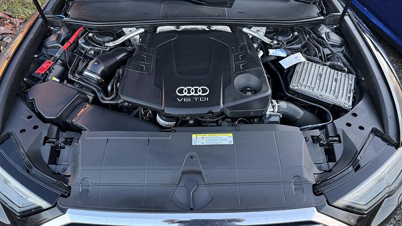 Audi A6 Avant (2019) C8 45 TDI - Vzduch, Quattro  - fotka 12 z 12
