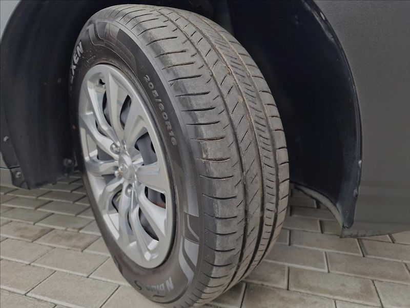 Hyundai Kona 1.0T-GDI 88kW Start,ČR,1.Maj. - fotka 43 z 47