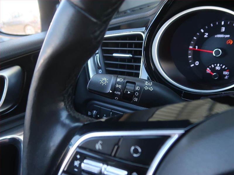 Kia Ceed (2019) Gold 1.6 CRDi, Serv.kniha - fotka 17 z 17