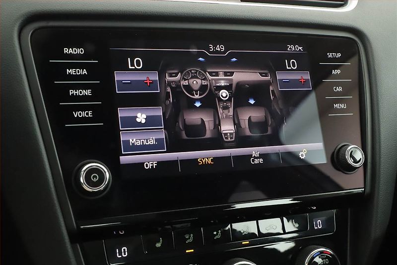 Škoda Octavia (2019) Style 2.0 TDI, 4X4, Automat - fotka 17 z 20