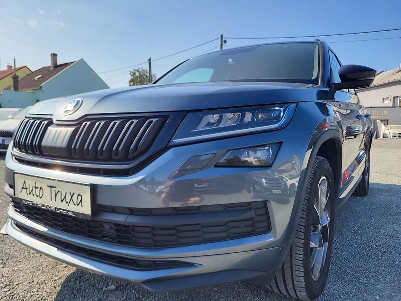 Škoda Kodiaq 2.0 TDi DSG 4x4 SPORTLINE - fotka 35 z 47