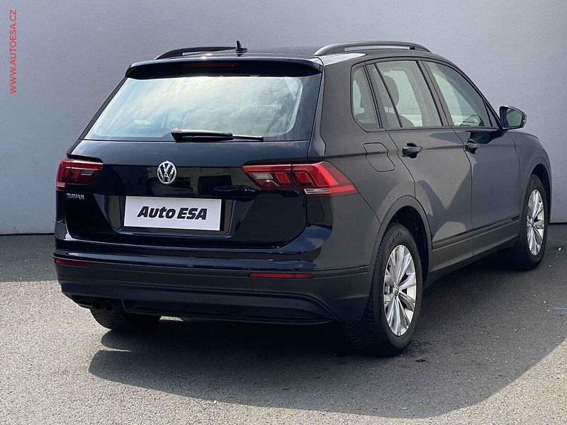 Volkswagen Tiguan (2018) 1.4 TSi, Trendline, LED, navi - fotka 4 z 17