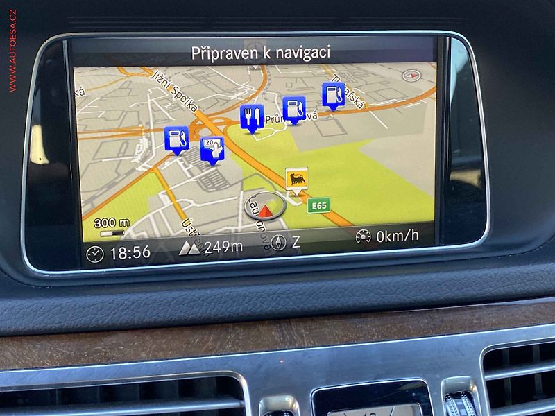Mercedes-Benz Třídy E (2015) 2.0i E200, AT, LED, navi, - fotka 16 z 18