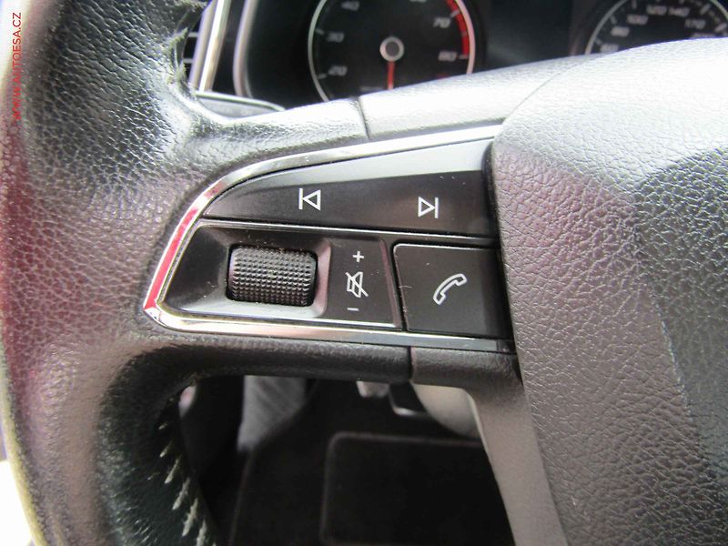 Seat Leon (2013) 1.4 TSI, STK2/28 - fotka 16 z 18