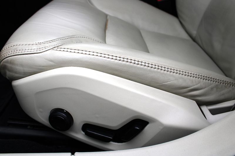 Volvo S90 (2017) 2.0d KŮŽE NAVI KLIMA LED 4x4 - fotka 21 z 29