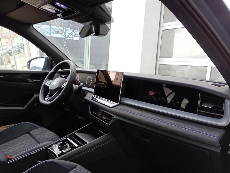 Volkswagen Tayron (2026) 1,5 eTSI 110kW mHEV  R-line - fotka 16 z 17