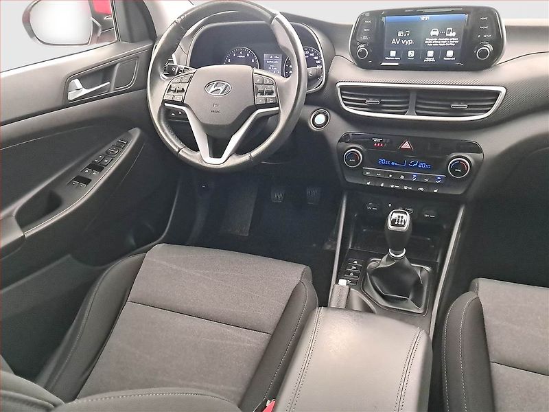 Hyundai Tucson (2020) 1.6 T-GDI, 4X4, ČR,1.maj - fotka 7 z 16