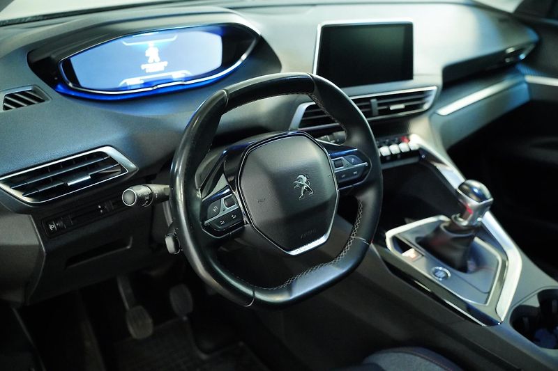 Peugeot 5008 - fotka 5 z 6