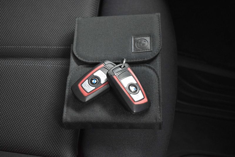 BMW Řada 3 GT 320d xDrive SPORT*KEYLESS* - fotka 36 z 45