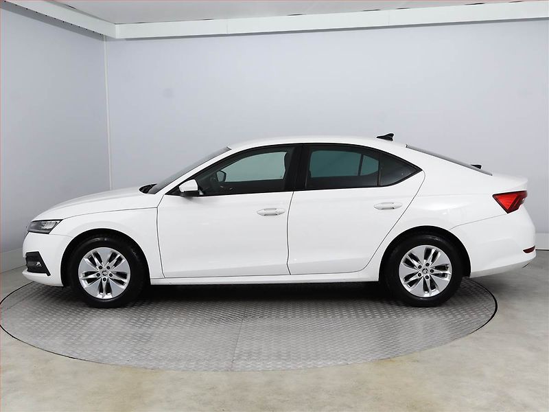 Škoda Octavia (2022) Ambition 1.5 TSI - fotka 3 z 18