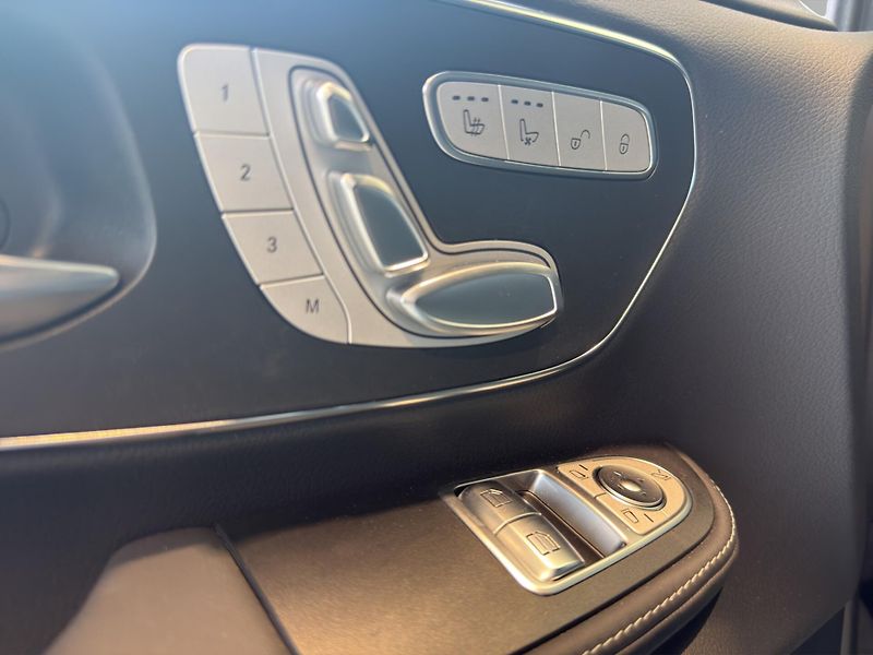 Mercedes-Benz Třídy V (2025) V 300 D 4MATIC L - fotka 8 z 25