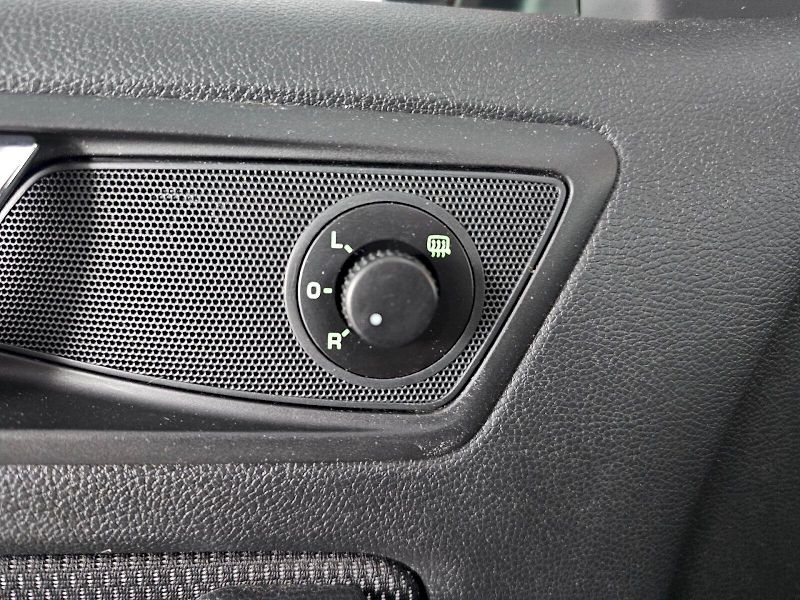 Škoda Yeti (2009) 1.2TSI 77kW XENON PANORAMA - fotka 15 z 21