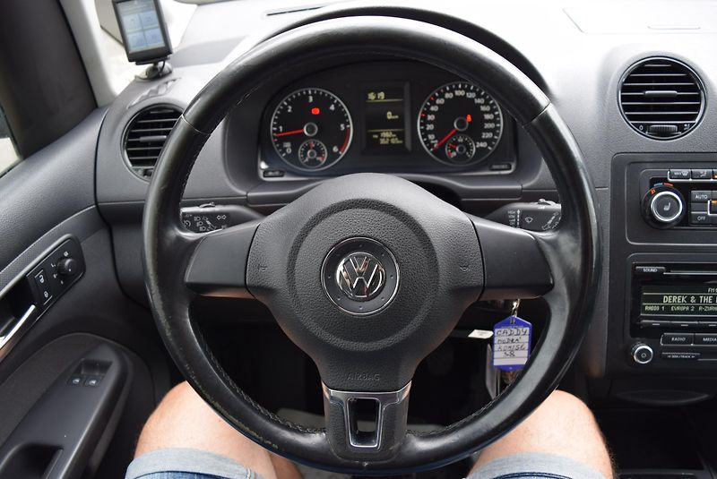 Volkswagen Caddy (2015) 2.0TDI 103kw TRENDLINE TAŽNÉ  - fotka 26 z 49