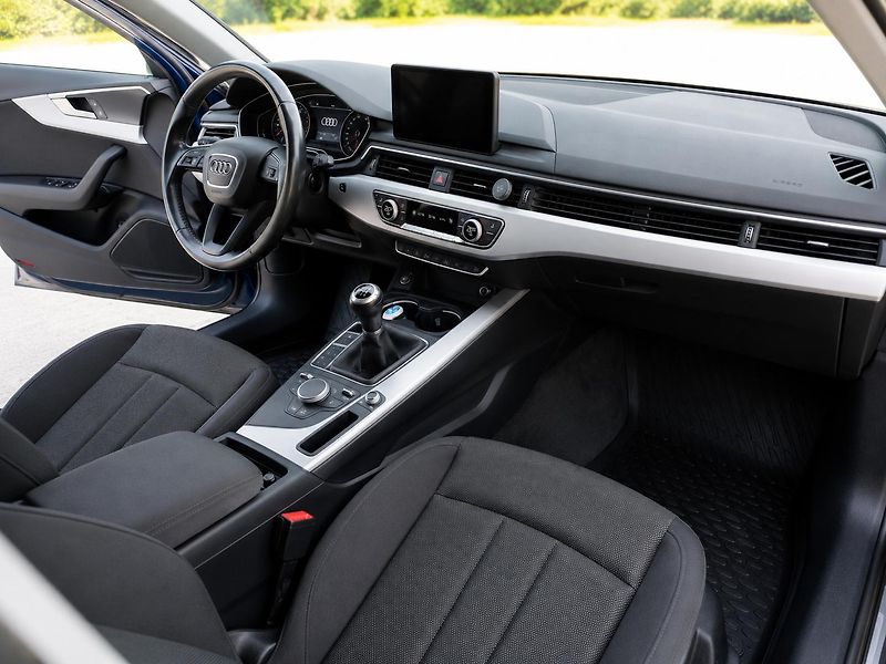 Audi A4 B9,2.0TDI, volat-608 081 843 - fotka 14 z 16