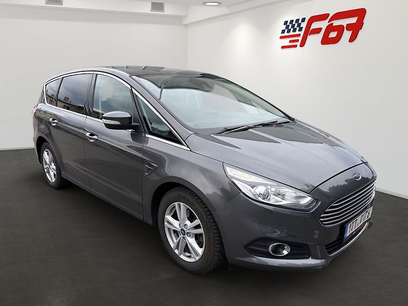 Ford S-MAX Titanium 7-míst záruka od - fotka 2 z 20